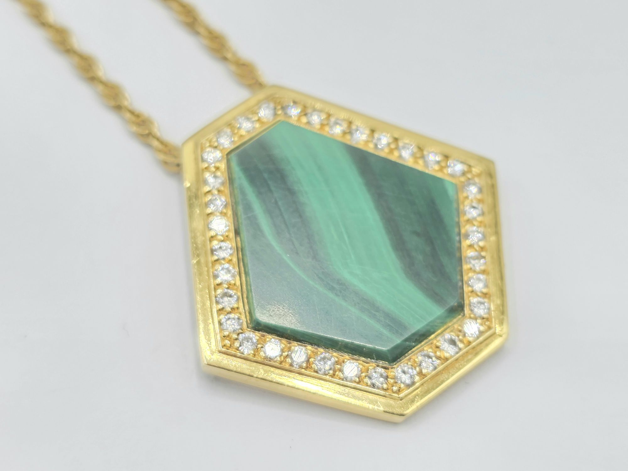 18ct Gold Malachite Diamond Pendant And Chain