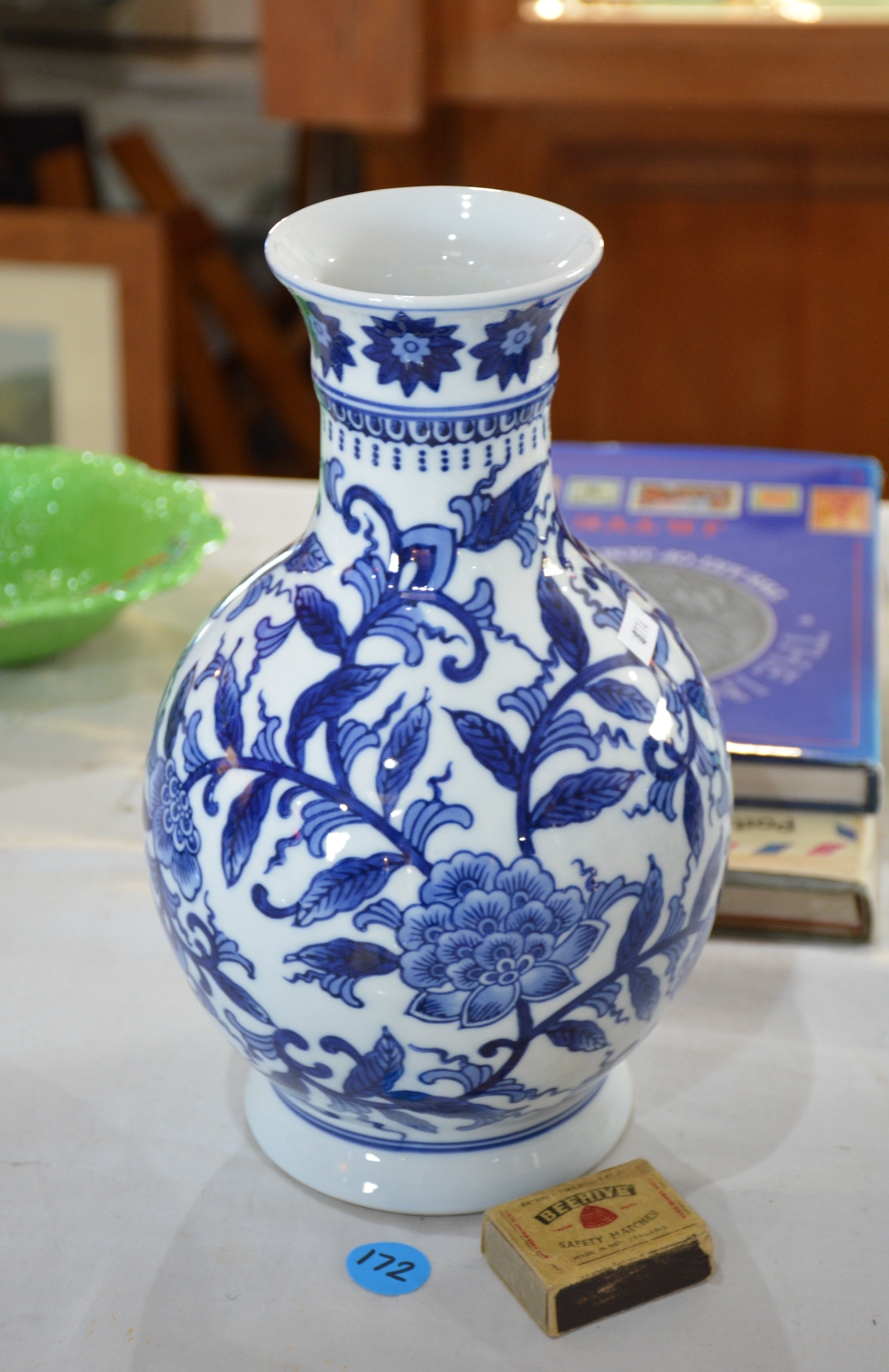 Blue and White Chinese Vase — sold at auction in New Zealand for $10