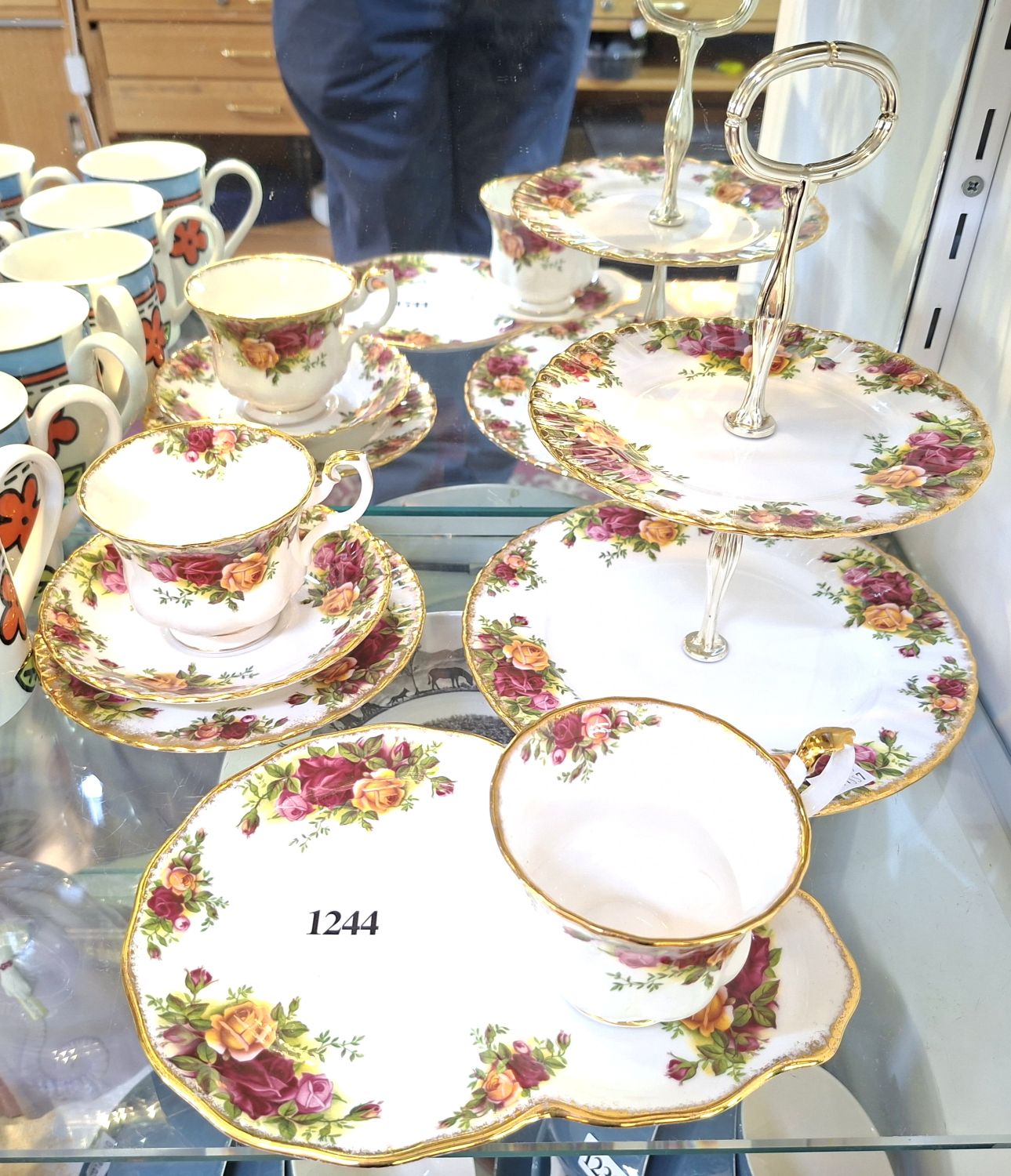 ROYAL ALBERT ENGLISH CHINA