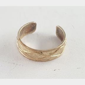 9CT GOLD PLATED STERLING SILVER TOE RING - 51929/10081