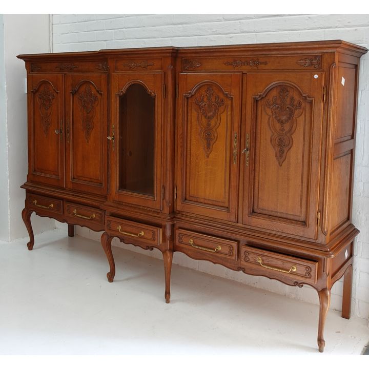 LARGE BELGIAN OAK SIDE CABINET