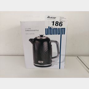 SUNBEAM ULTIMUM 1.7 LITRE CORDLESS KETTLE. BLACK PLASTIC 2000W