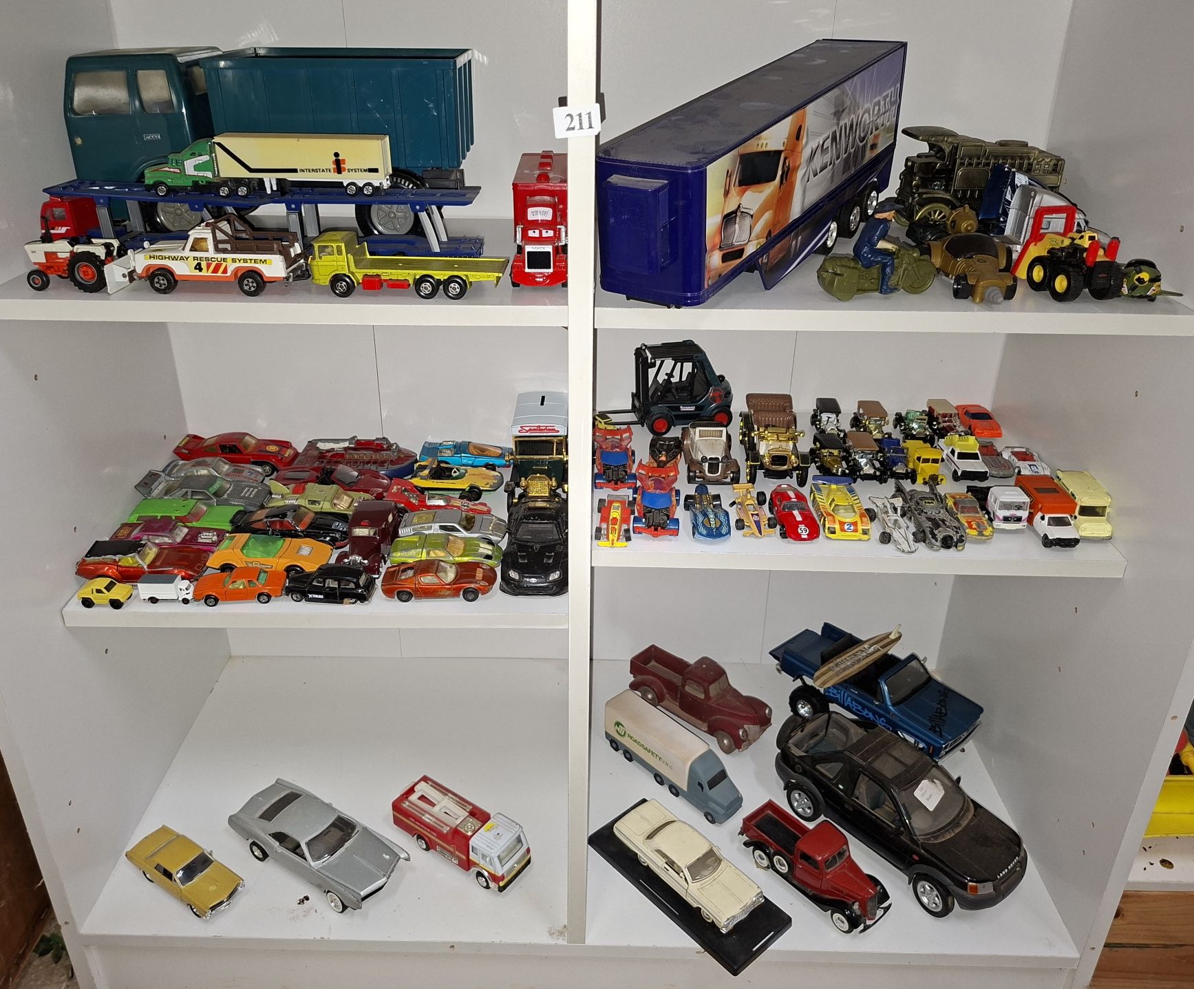 211 · TOY CARS AND TRUCKS
