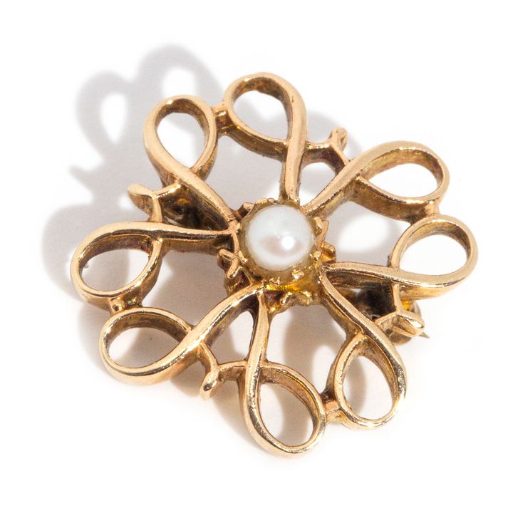 9 Carat Gold Pearl Brooch