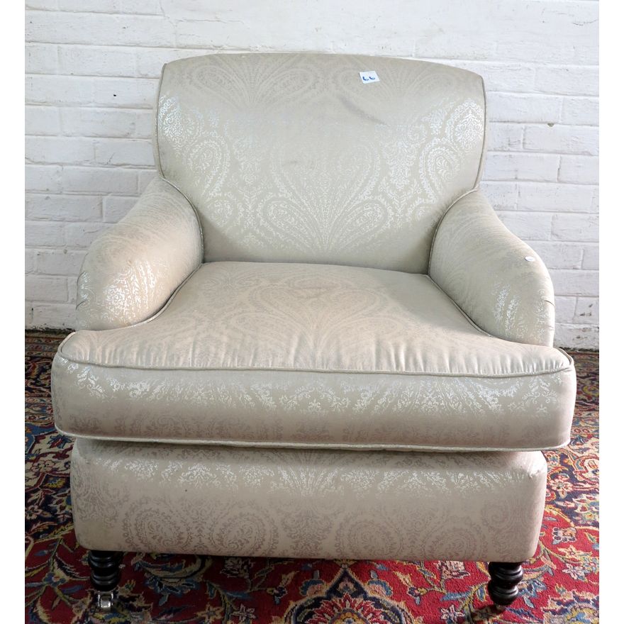 UPHOLSTERED ARMCHAIR