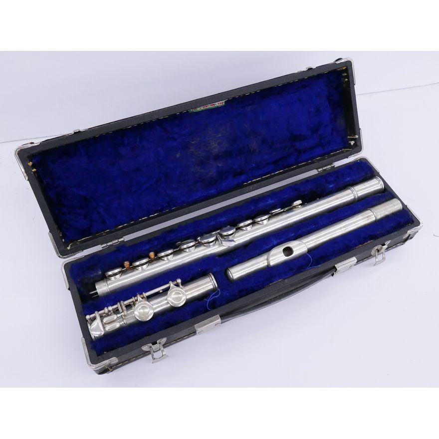 Vintage Haynes Flute Model #370 in Case