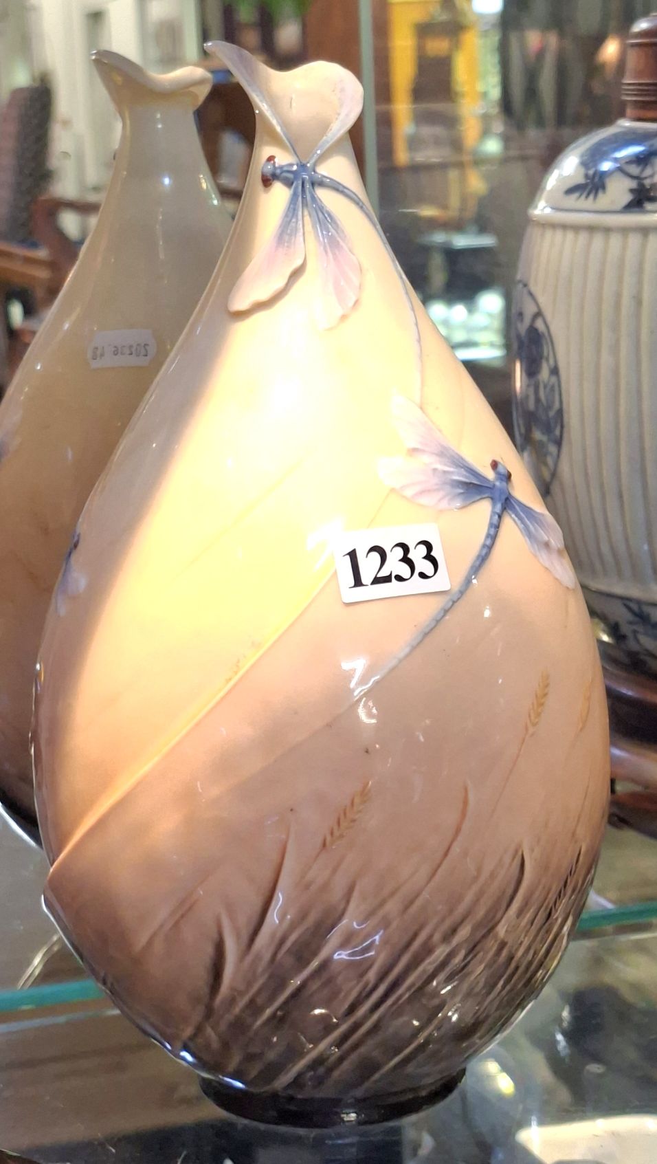 1233 · FRANZ CERAMIC VASE