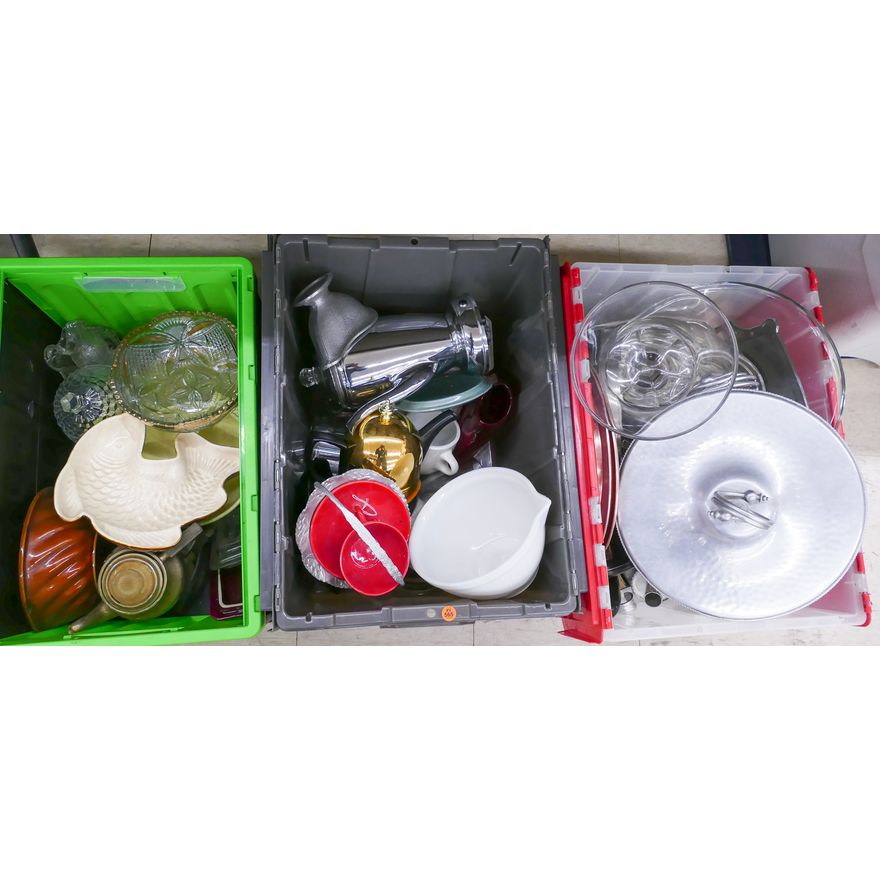 3 Totes Vintage Kitchenware and Molds Etc