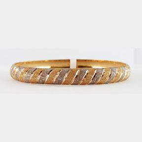 FANCY 2 TONE 9CT YELLOW AND WHITE GOLD BANGLE - 51929/003