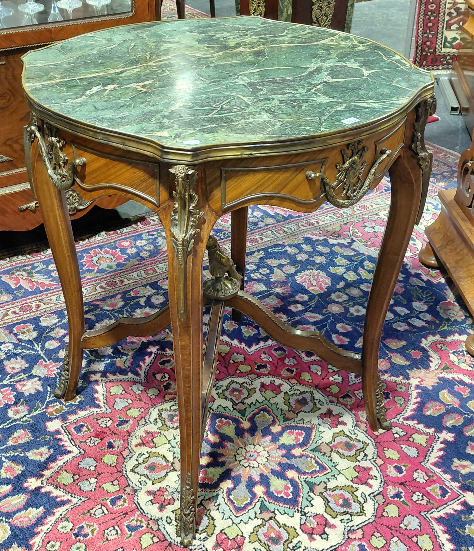 622 · FRENCH LOUIS XV STYLE SIDE TABLE