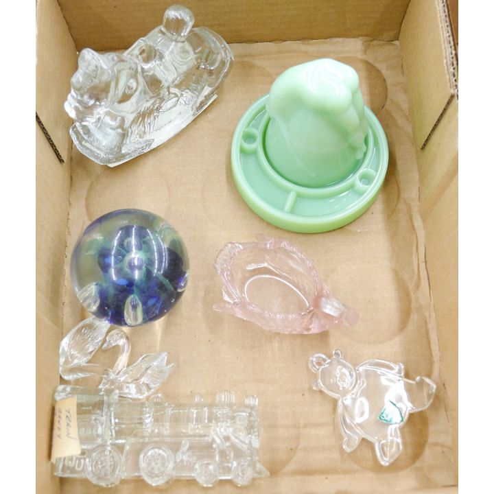 Box Vintage Crystal Animal Figures etc.