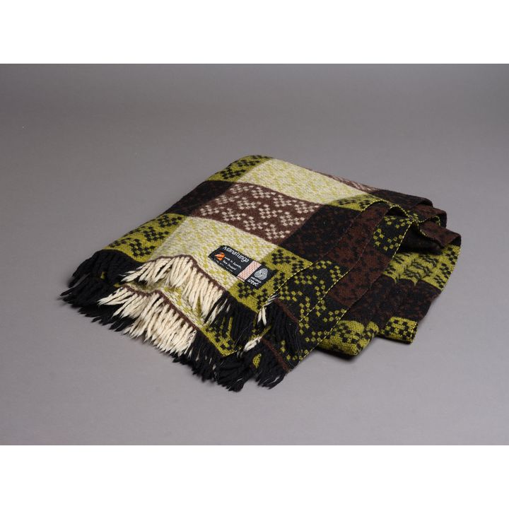 Mosgiel Woollens Ltd - Manatunga travel rug