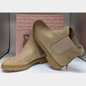 KENSIE LADIE'S TAN SANDOR FAUX SUEDE WOMEN'S SHORT BOOT ZIPPER ANKLE BOOTIE SZ 7