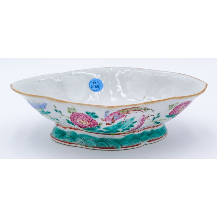 Old Chinese Porcelain Enameled Quatrefoil Bowl 9''