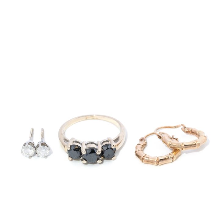 14ct Ring and 9ct Earrings