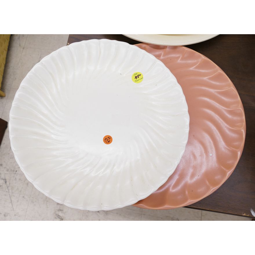 2pc Franciscan Round Serving Trays- 14''