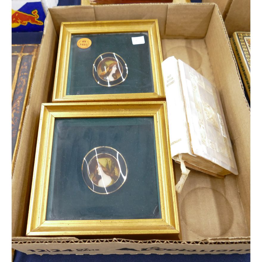 Box Framed Miniatures & MOP Bible