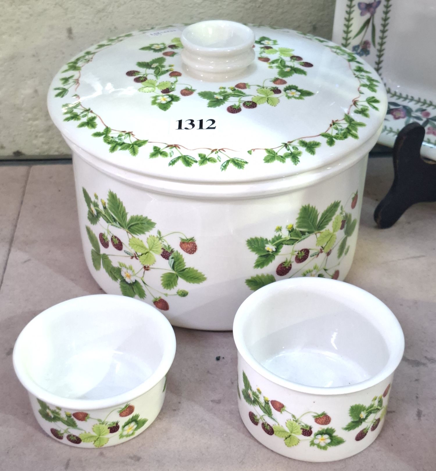 1312 · PORTMEIRION 'SUMMER STRAWBERRIES'