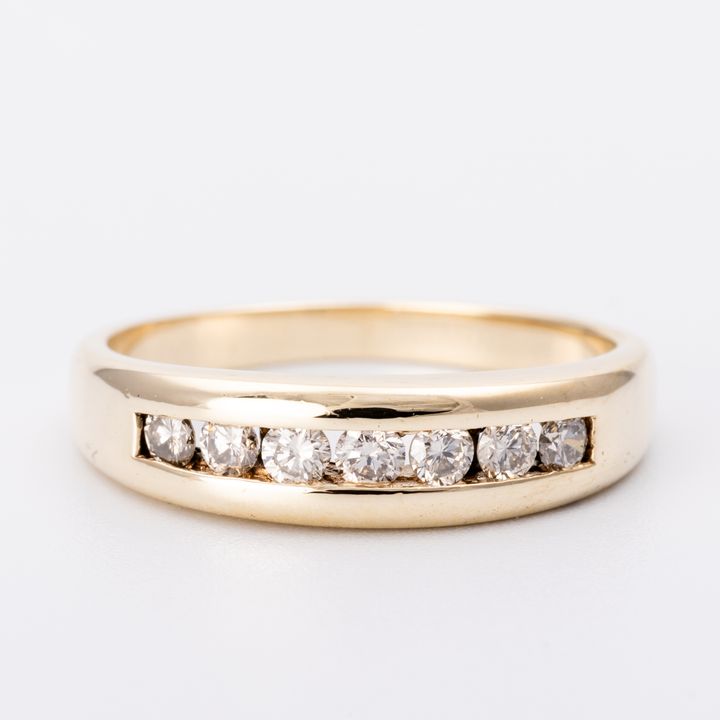 0.28 Carat Diamond Eternity Ring 9ct Gold
