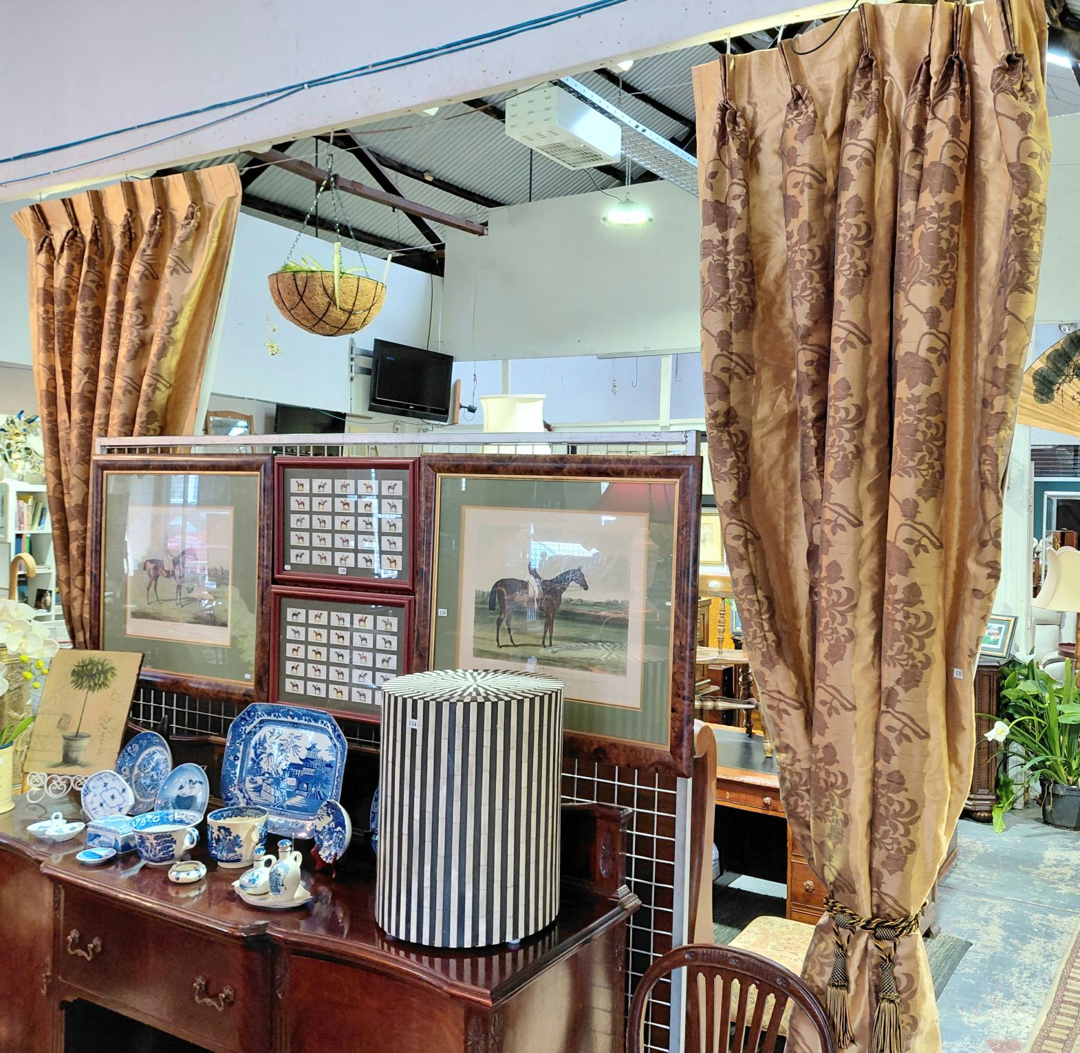 135 · SILK CURTAINS