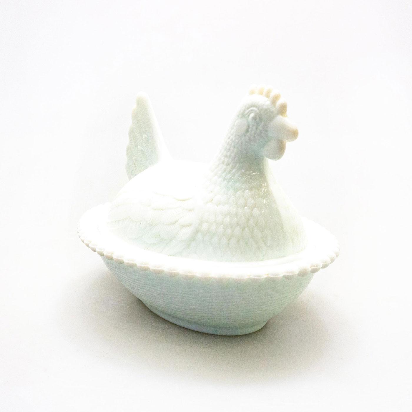 Sold at Auction: 2 Blue and White Milk Glass Hens on Nests Covered Dishes