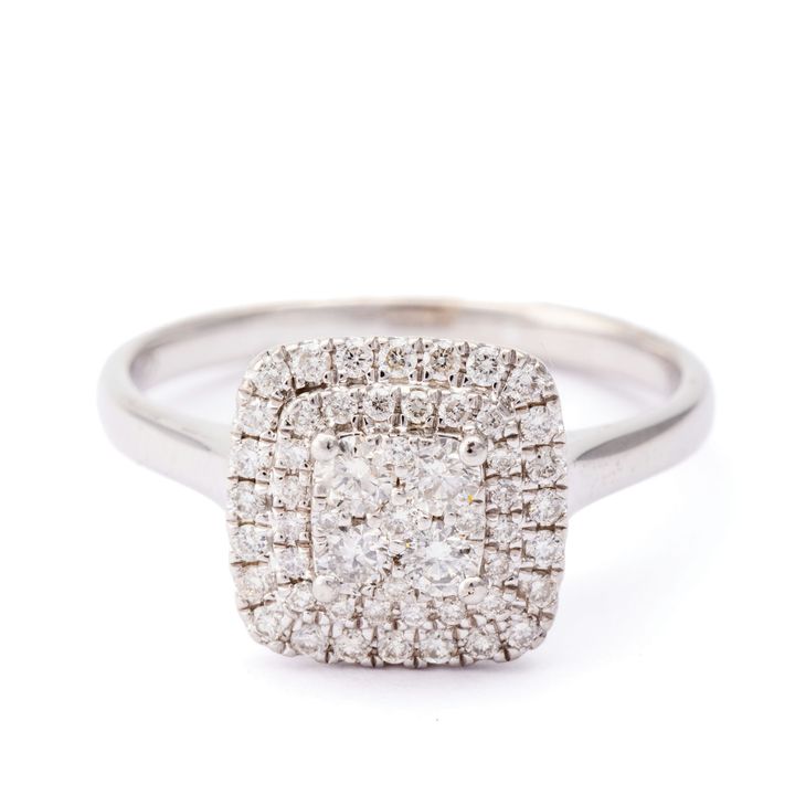 Diamond Ring 9ct Gold ,