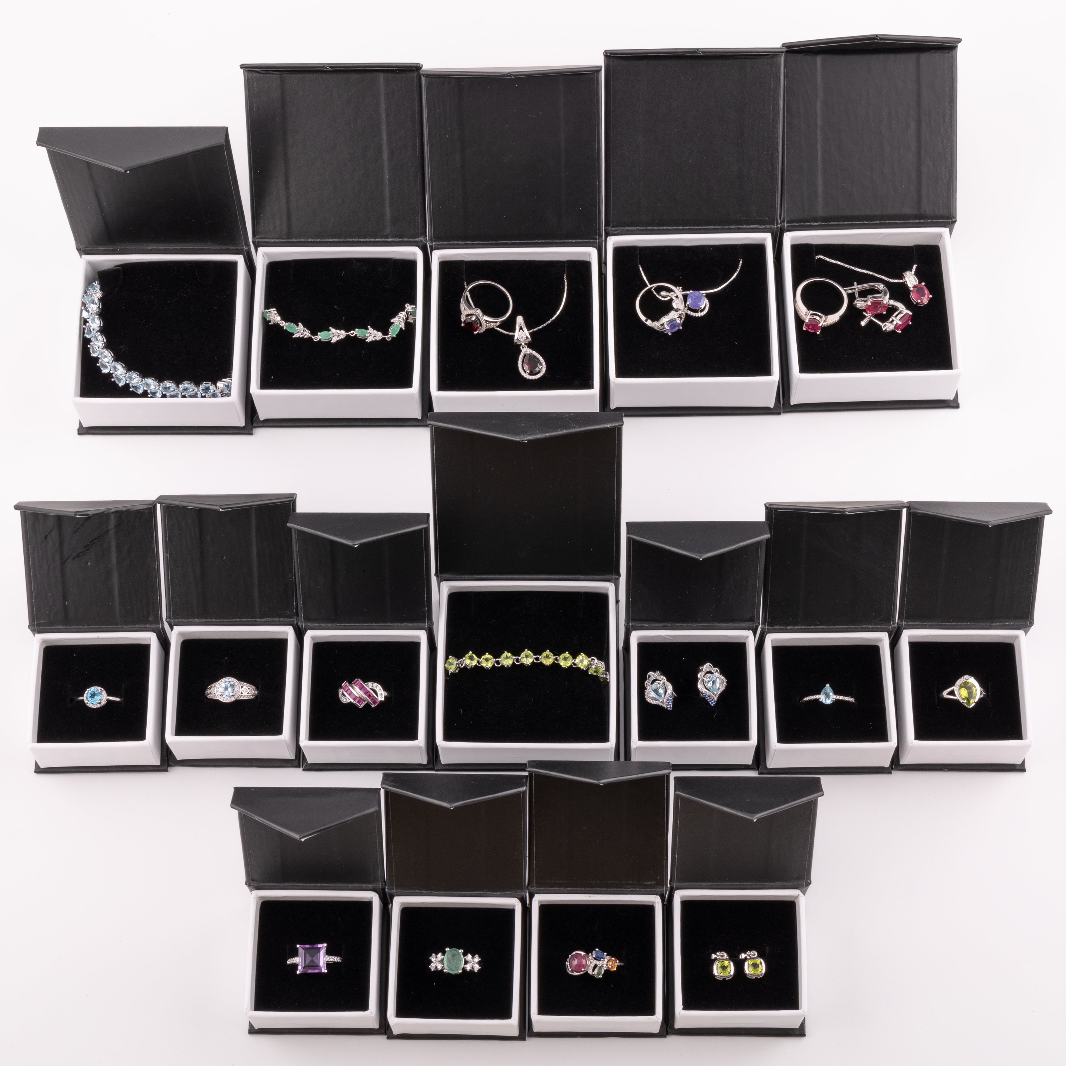 Lot of New Sterling Silver Jewellery