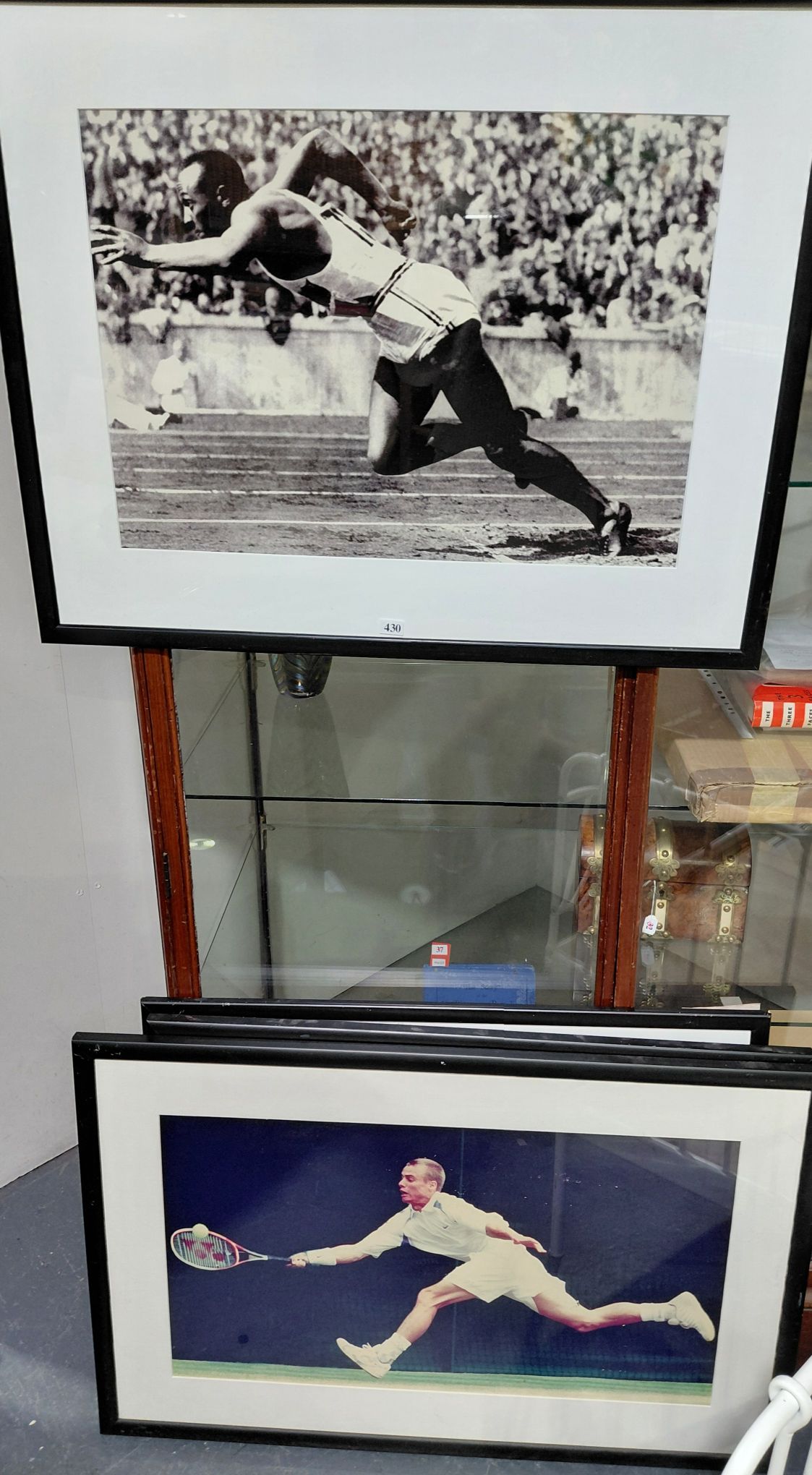 430 · A GROUP OF 5 SPORTING PHOTOGRAPHS