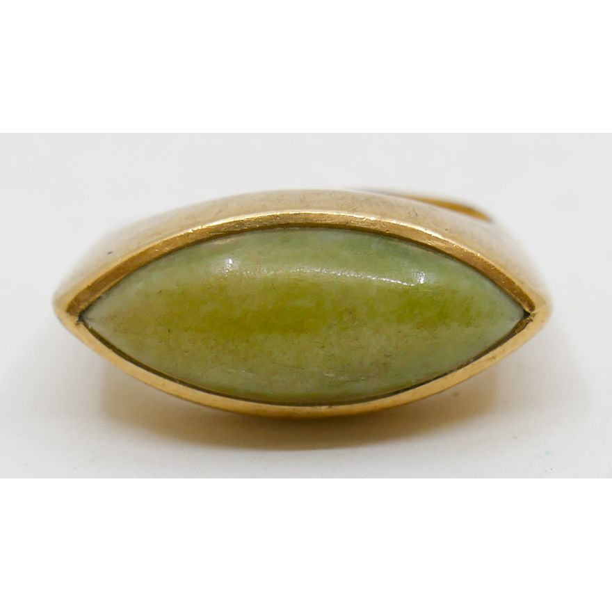 14k Jade Cat's Eye Cabochon Ring Size 7'' - 6.1 Grams