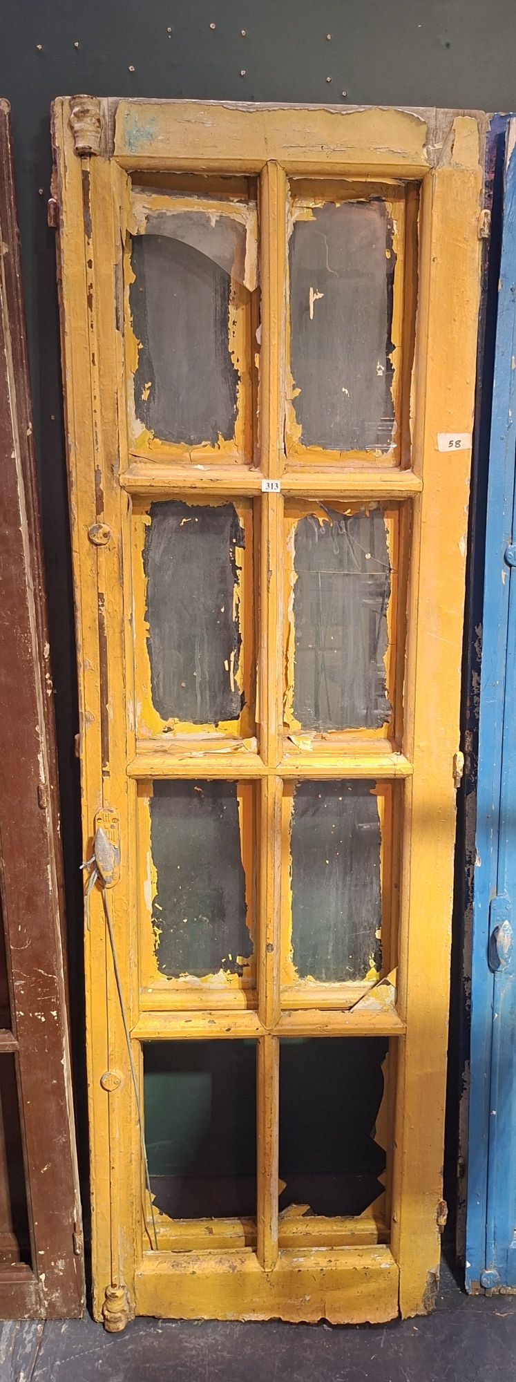 313 · PAIR OF DOORS