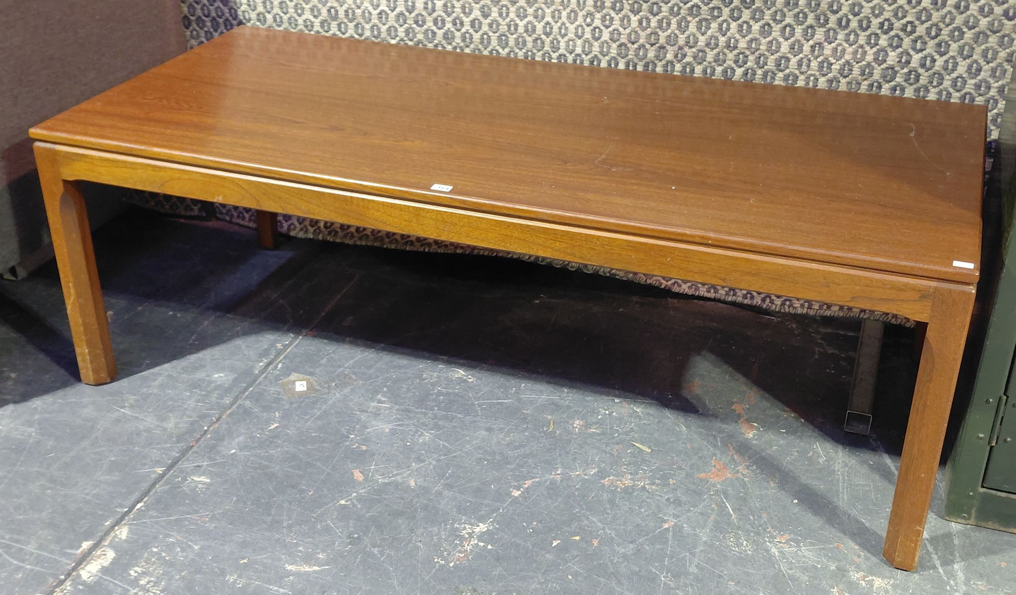 314 · MID-CENTURY COFFEE TABLE