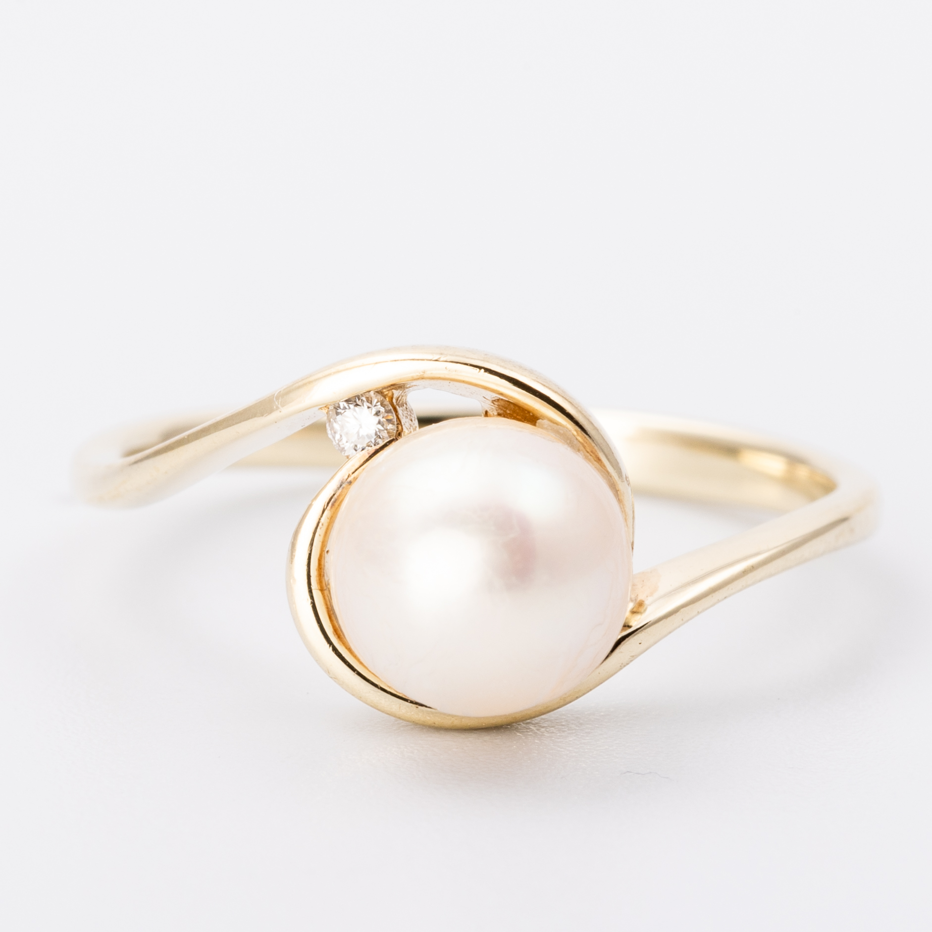 Pearl Ring 10ct Gold