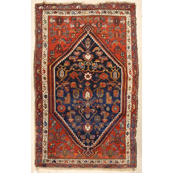 Antique Oriental Medallion Rug 4'x6'6'' - Scattered wear