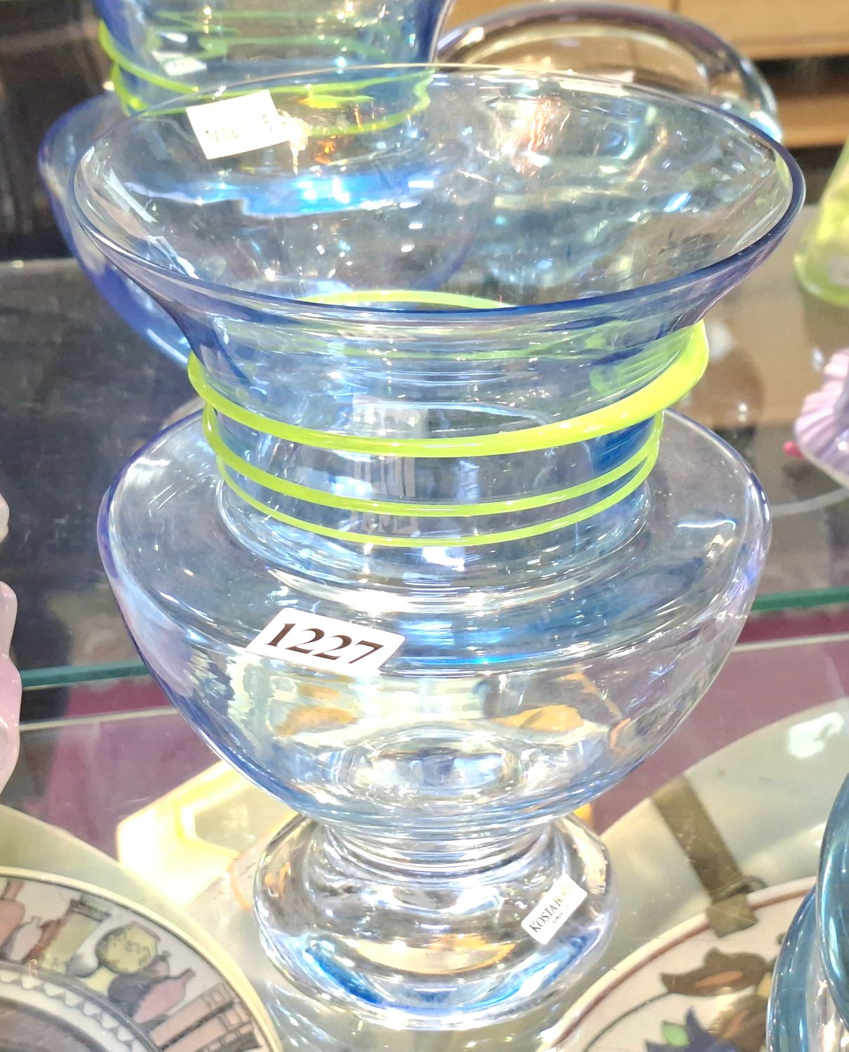 1227 · KOSTA BODA VASE
