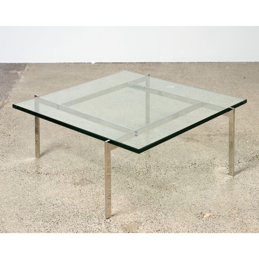 Poul Kjaerholm - PK 61 coffee table