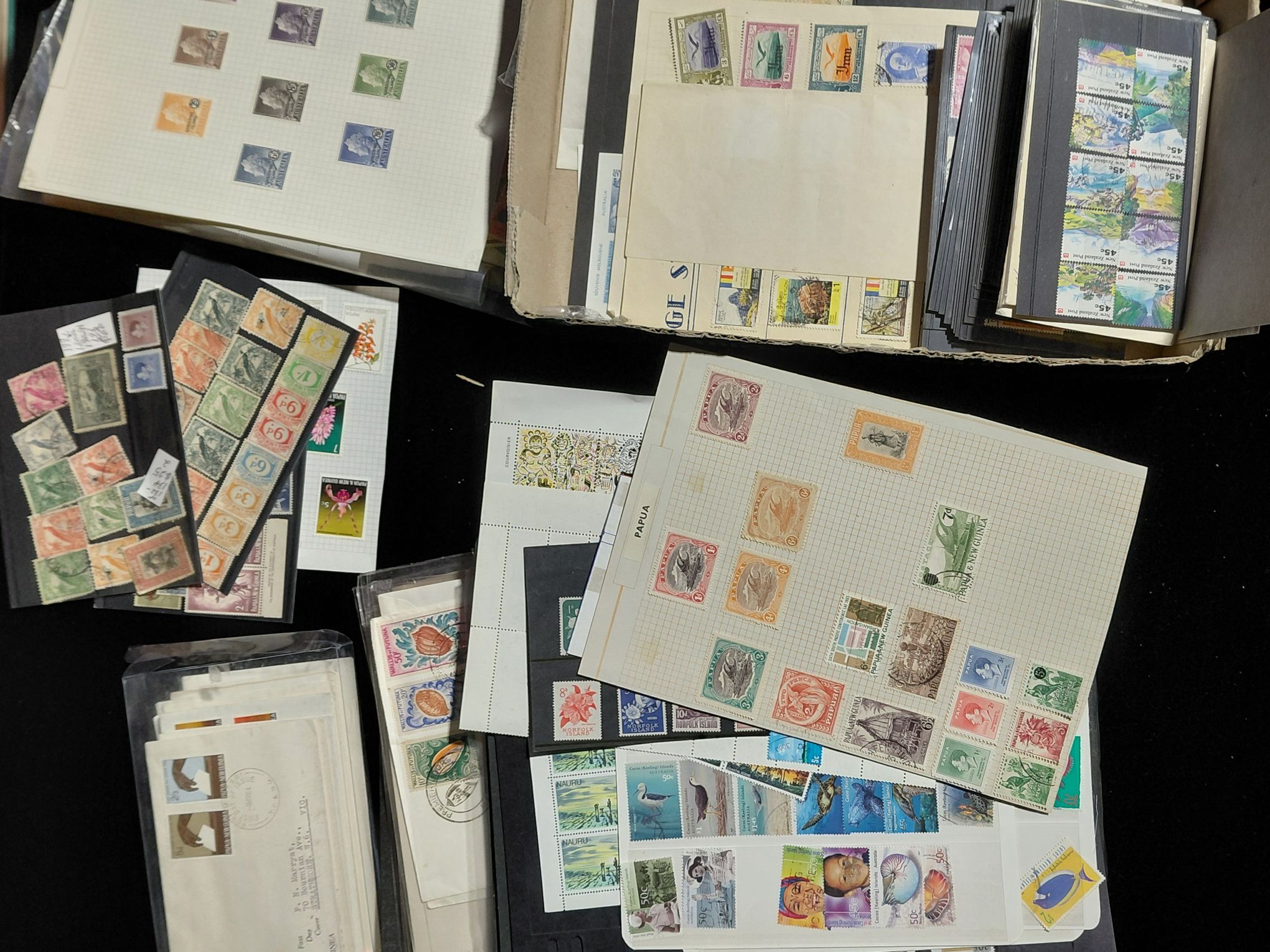 521 · STAMPS - SOUTH PACIFIC