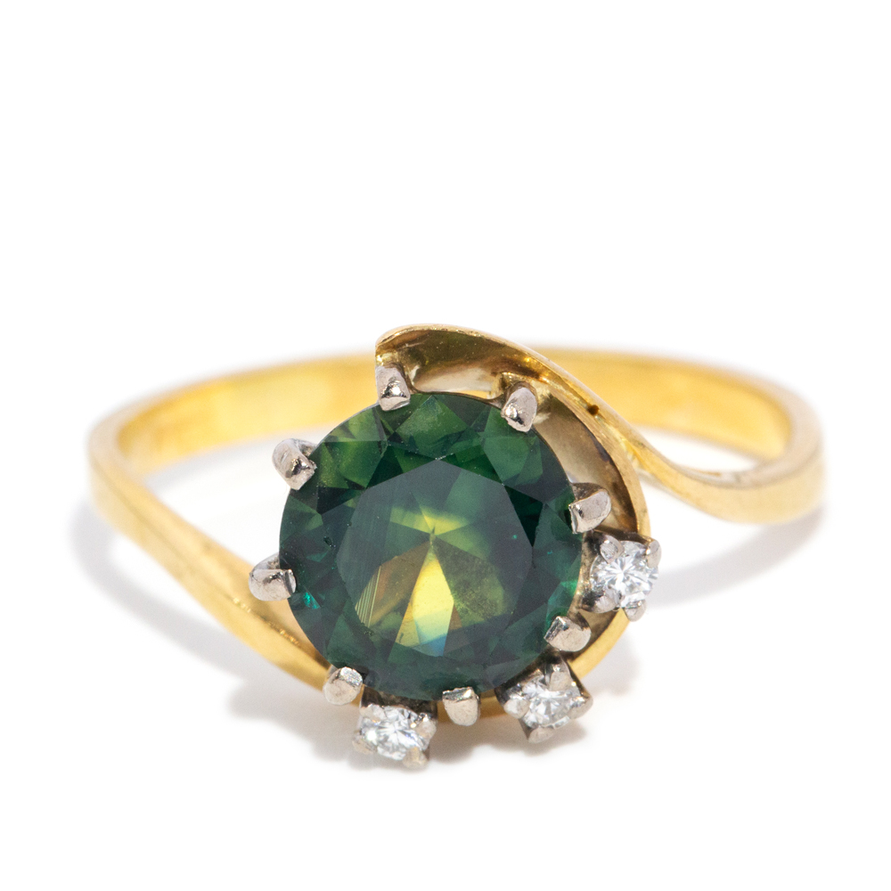 126 · 2.75 Carat Parti-Sapphire and Diamond Dress Ring