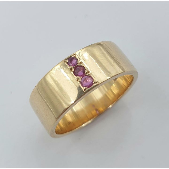 9ct Y/G Ruby Ring
