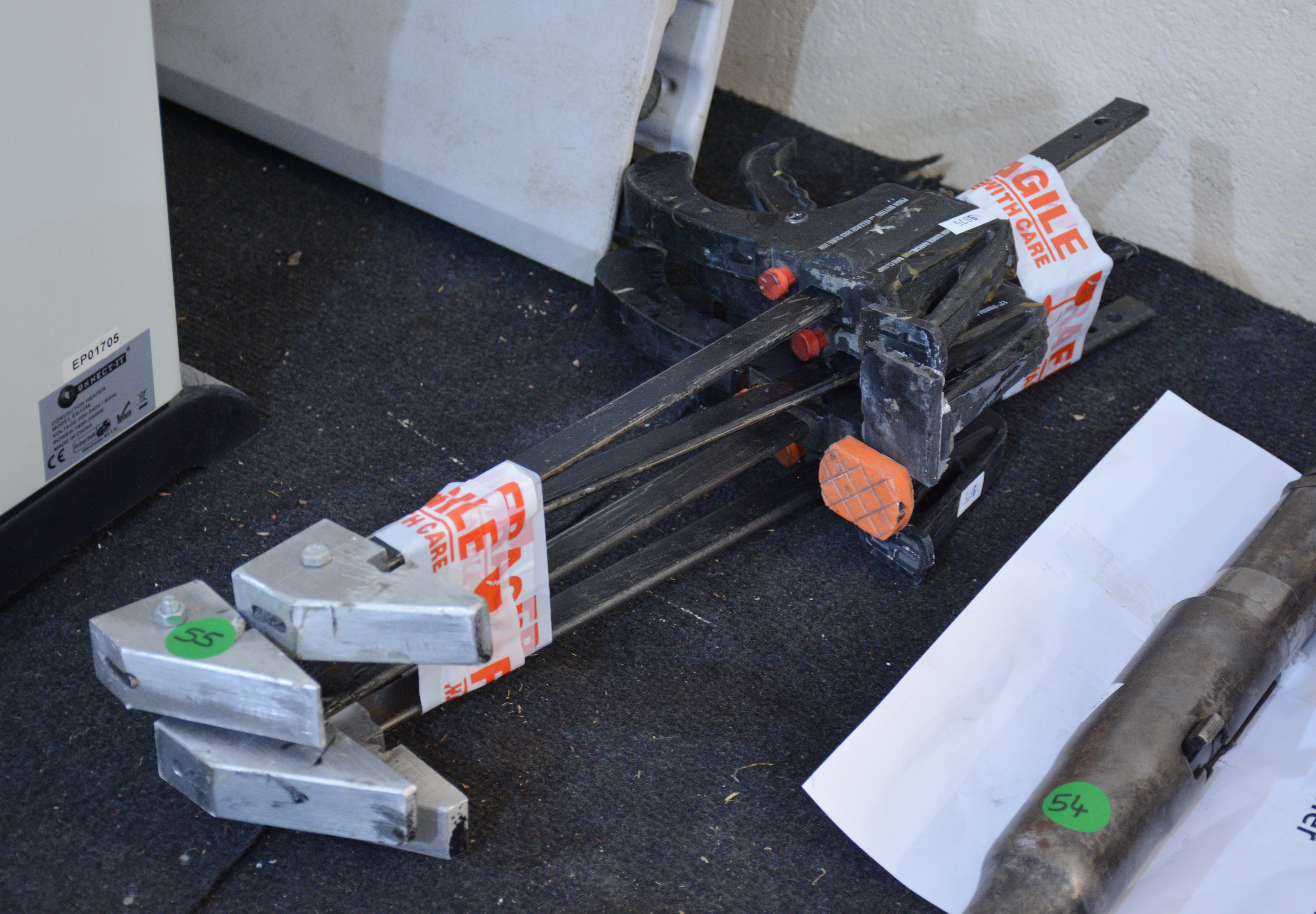 Quick Clamps x 4 — sold at auction in New Zealand for $25