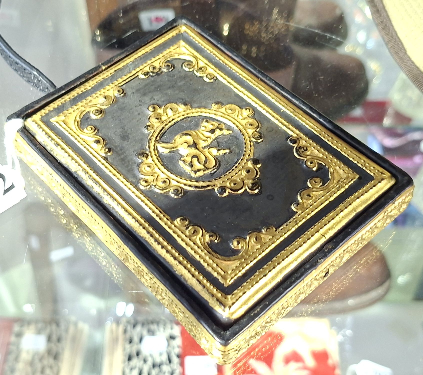 CHINESE LACQUERED TRAVEL CARD CASE