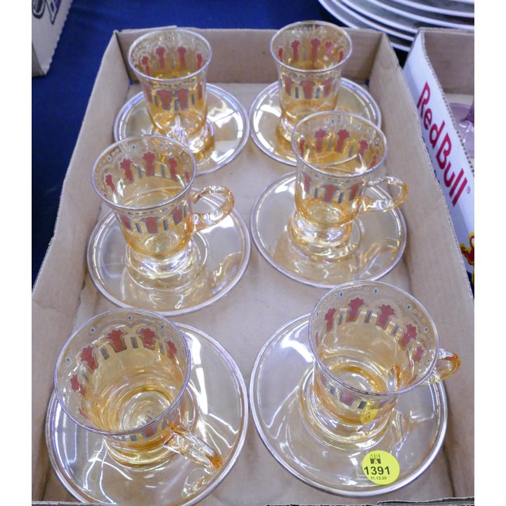Set Italian Glass Iridescent Demicupe Saucers