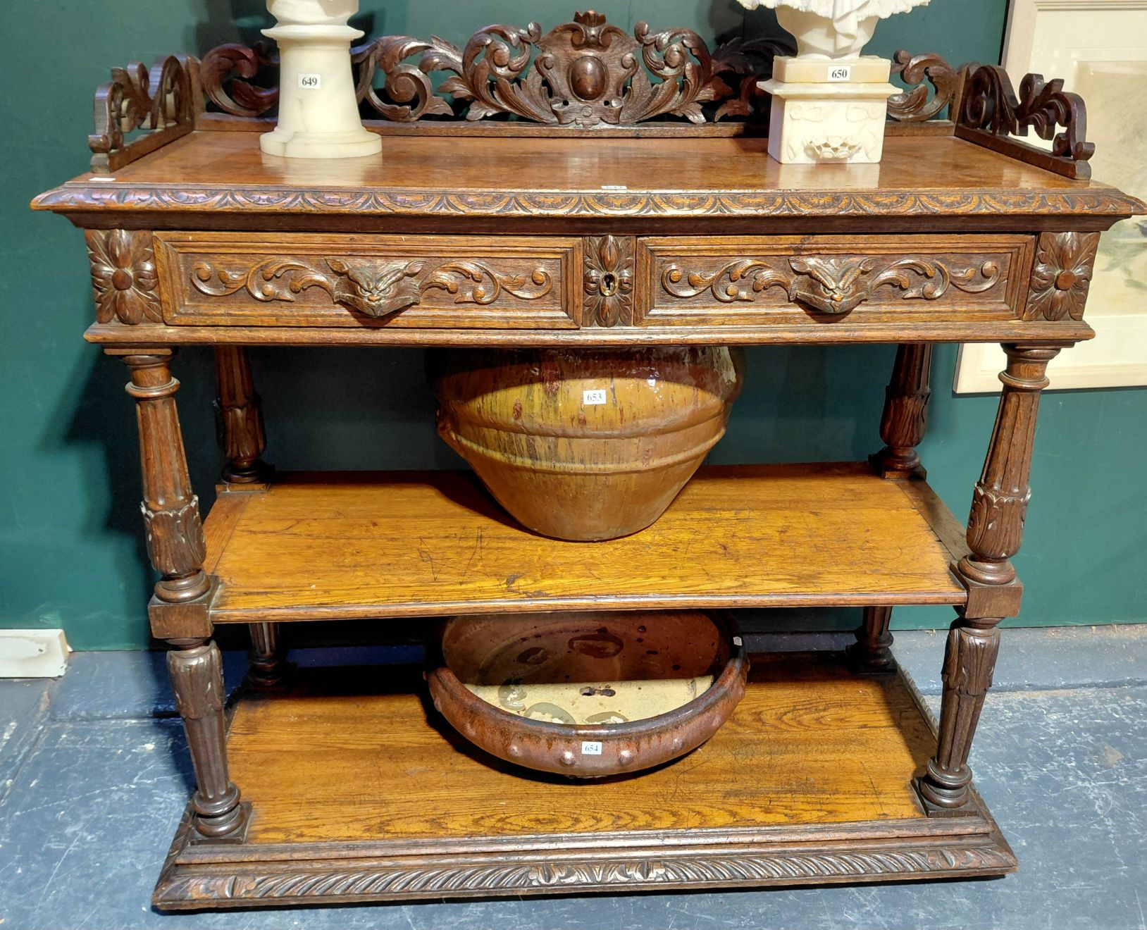 644 · OAK DUMBWAITER