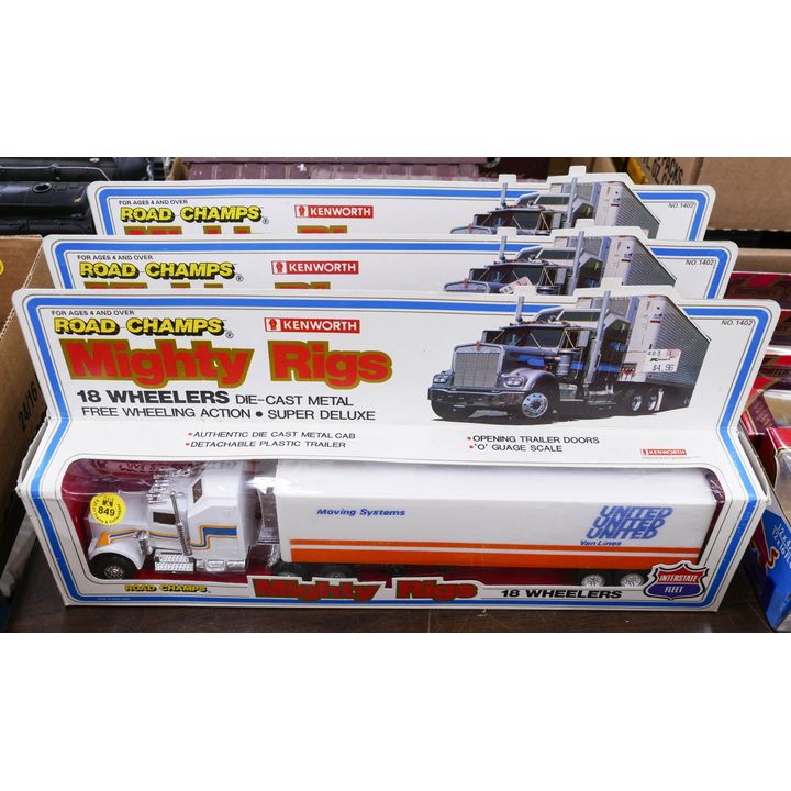 3pc Kenworth Mighty Rigs Semi Truck Models in Boxes