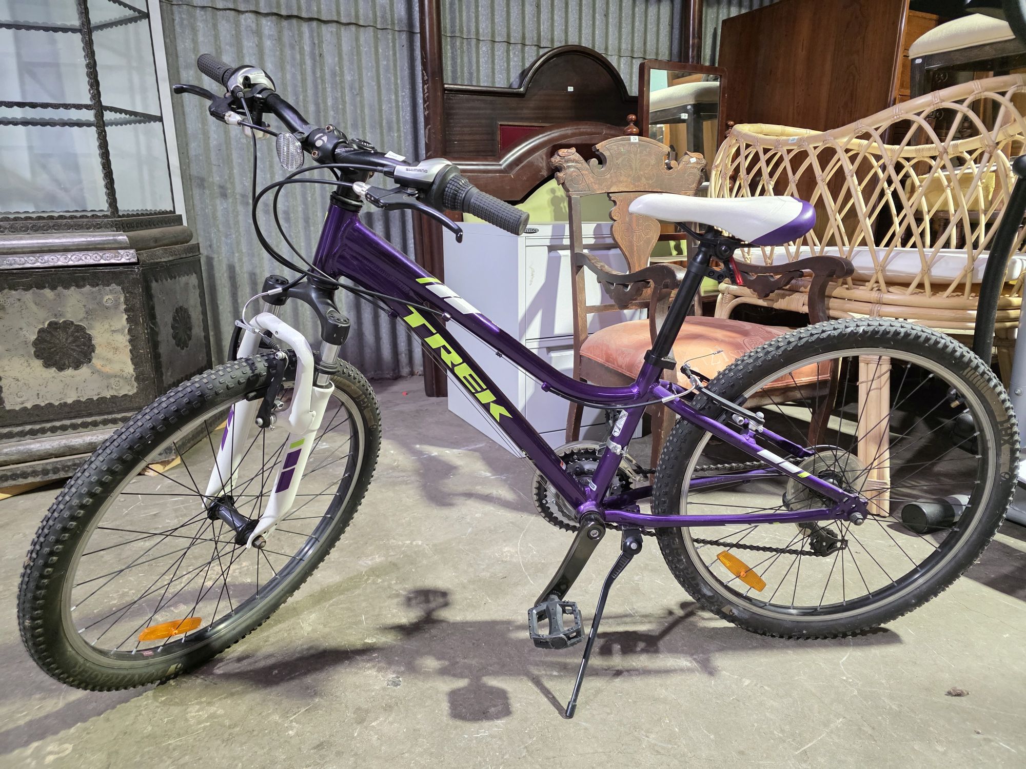 26 · CHILD'S TREK BICYCLE