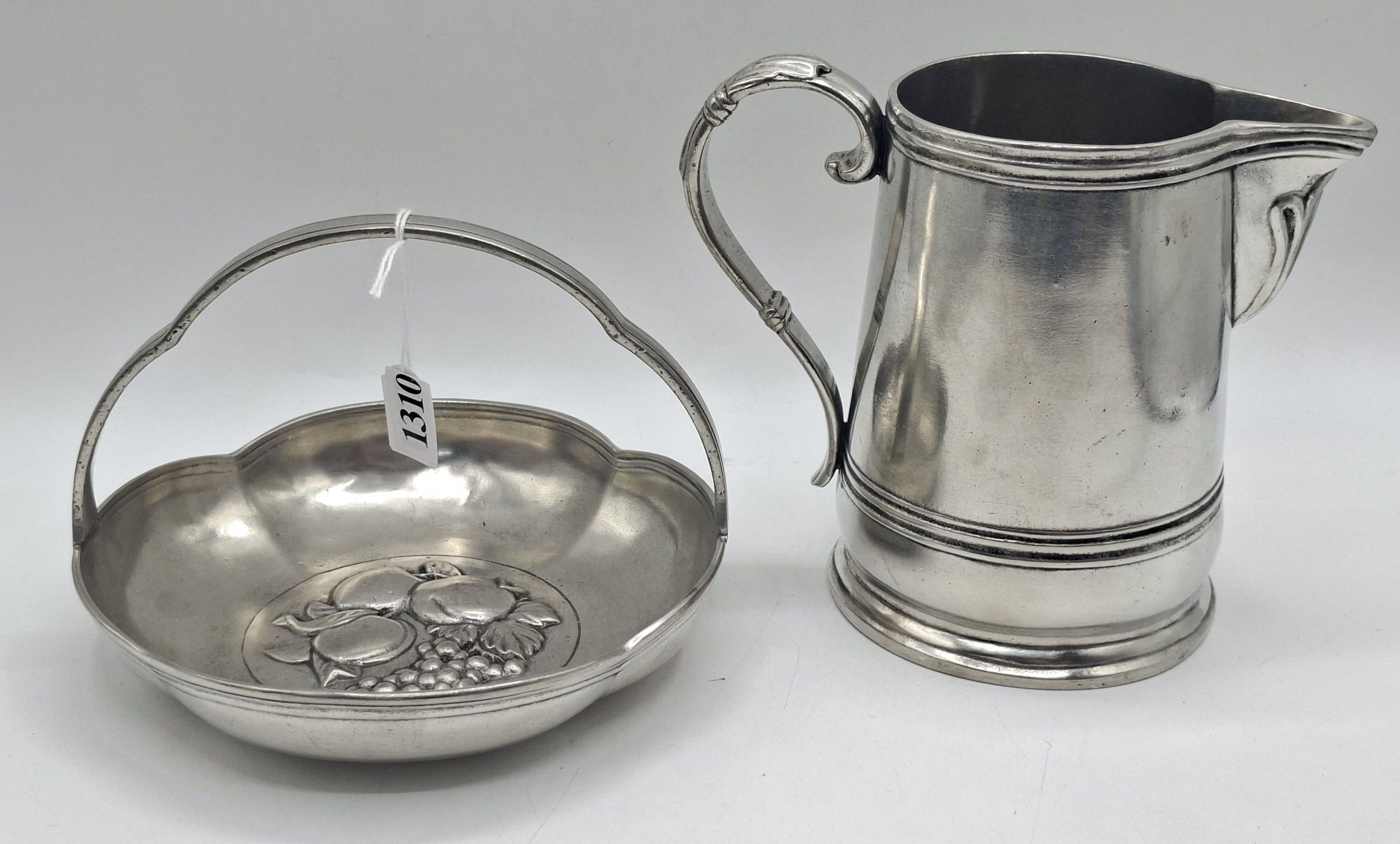 1310 · ITALIAN MARINONI JUG AND BASKET