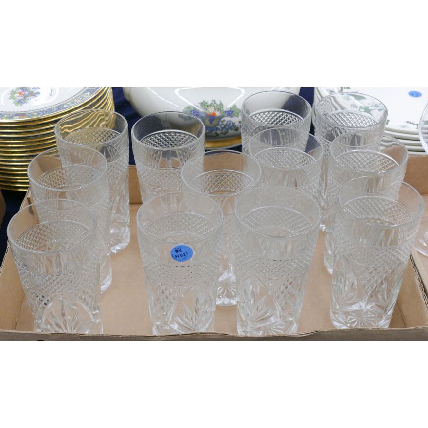 Box 12pc Cut Glasses