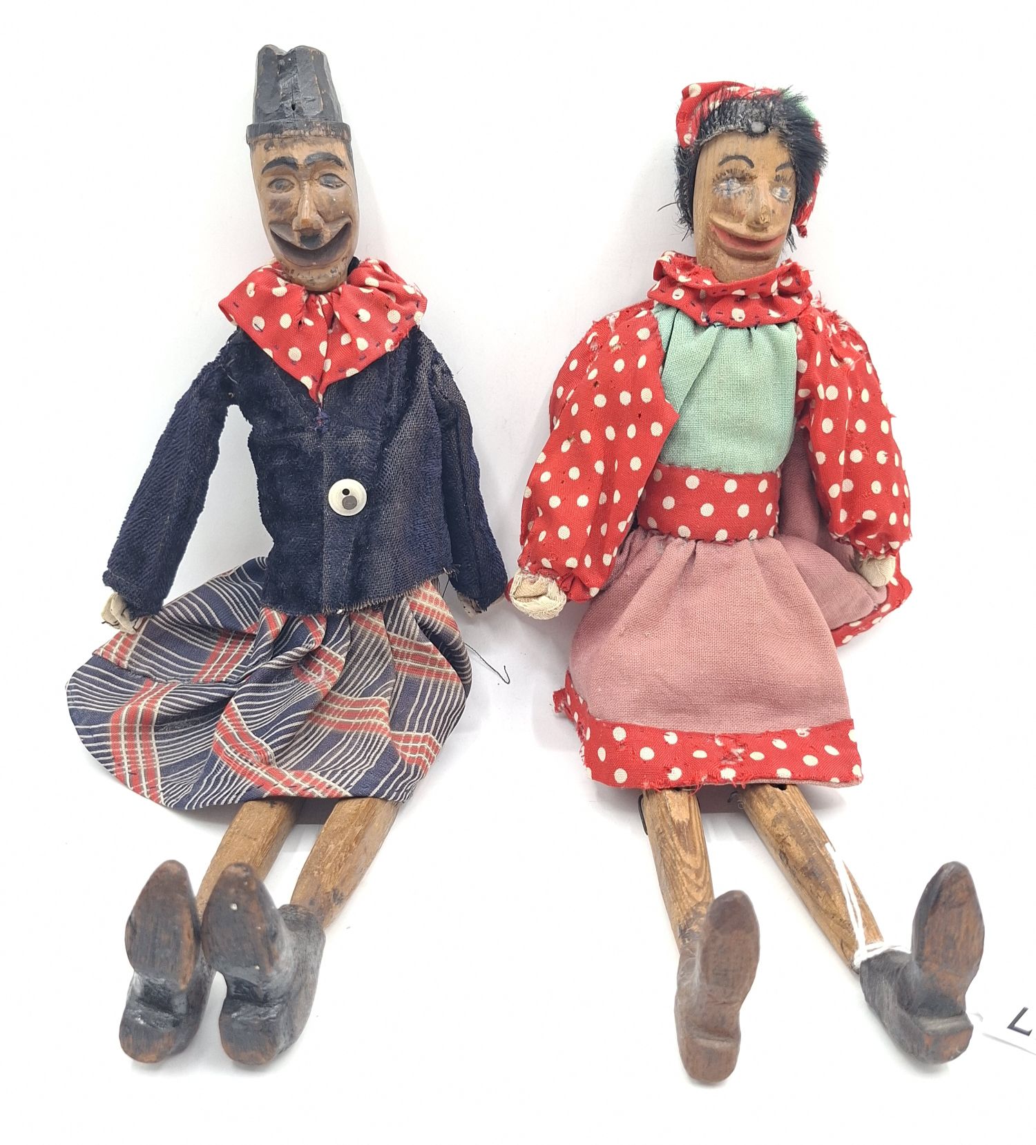 167 · A PAIR OF FOLK ART PUPPETS