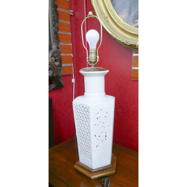 Vintage Asian Blac de Chine Table Lamp- 29''
