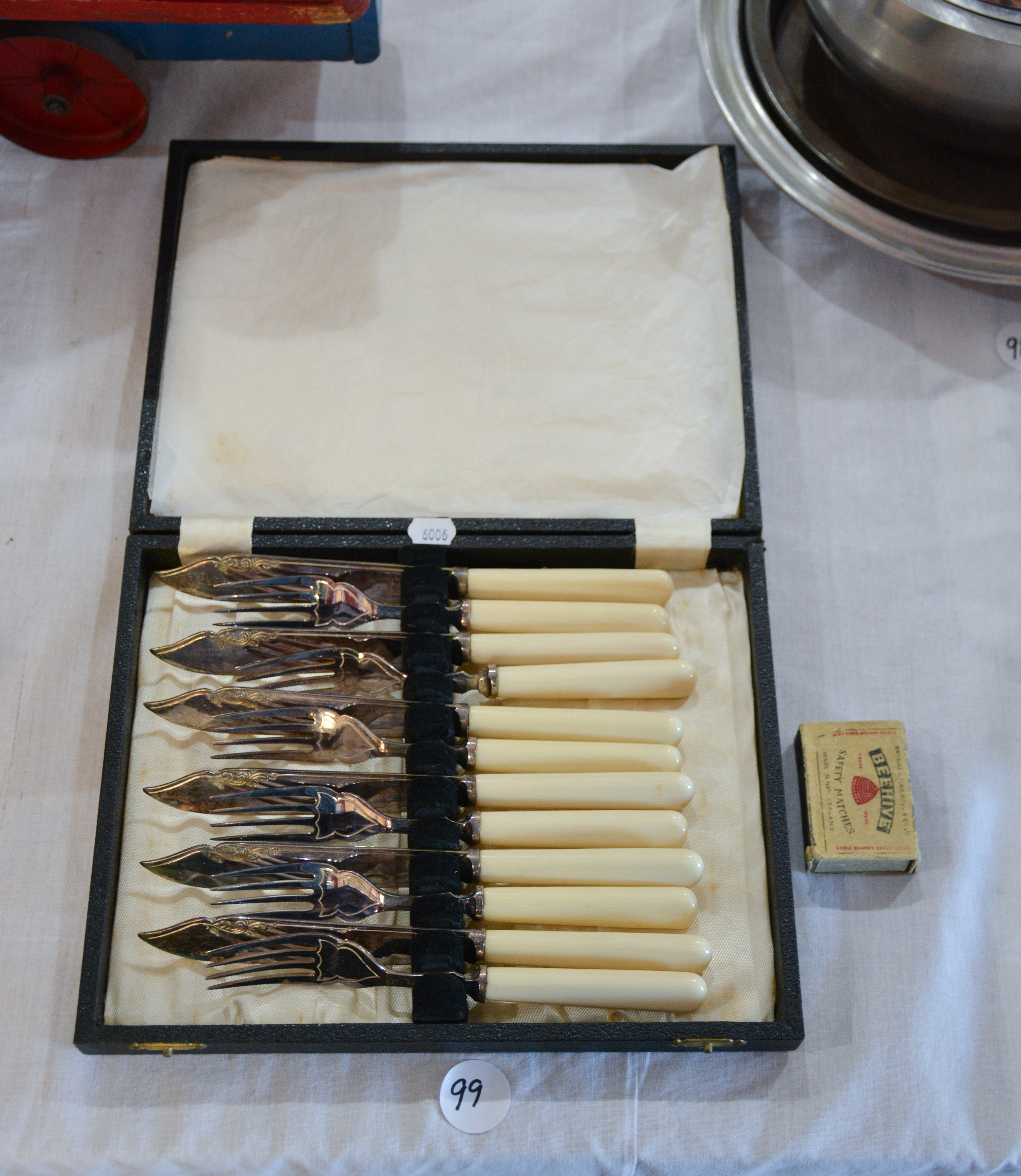 Harrison Fisher Boxed Fish Set — NZ auction result