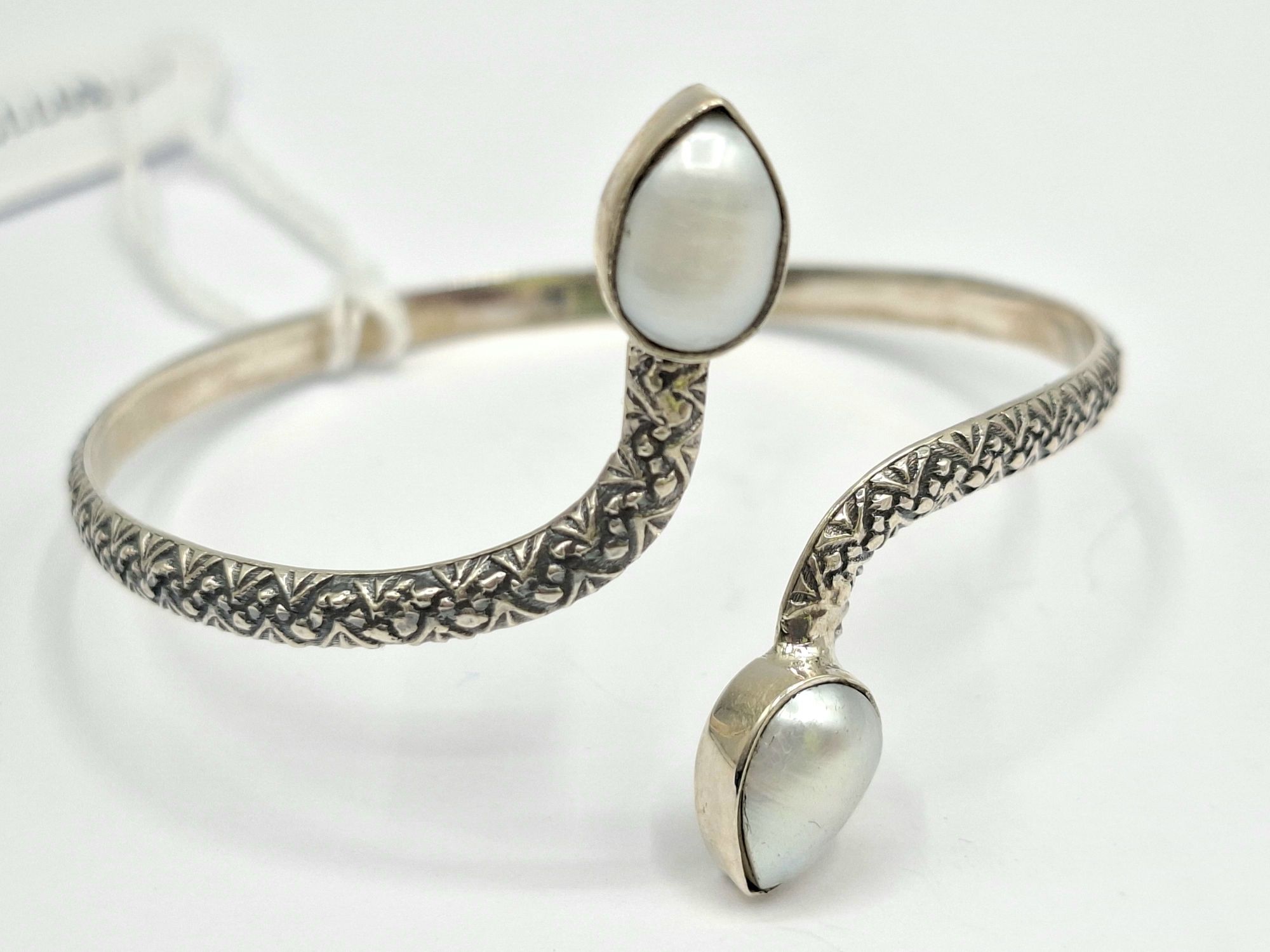1091 · 925 STERLING SILVER BANGLE